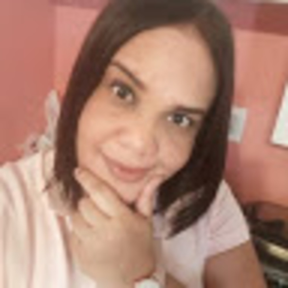 Meet your Posher, Yojaira